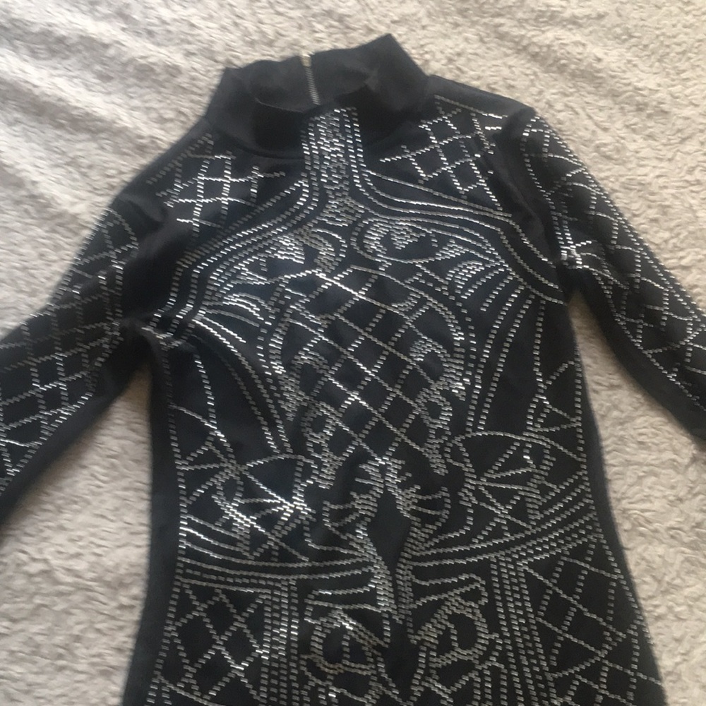Dress - Picture 2 of 4